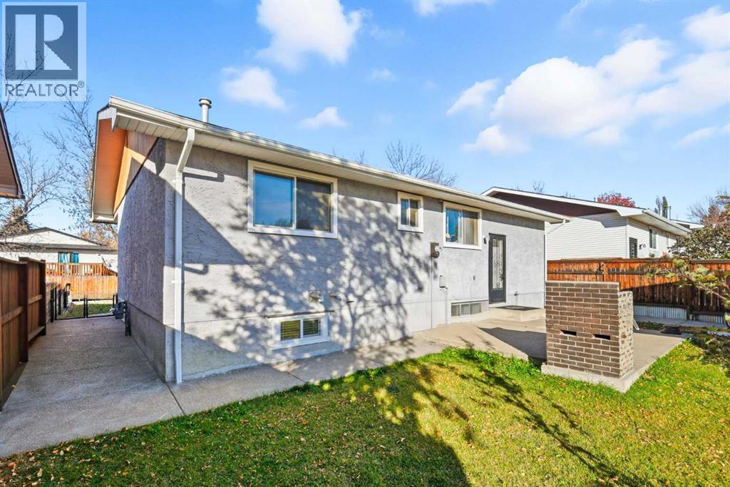 Single Family House Bungalow for Sale in  Whiteview Close NE Whitehorn Calgary 