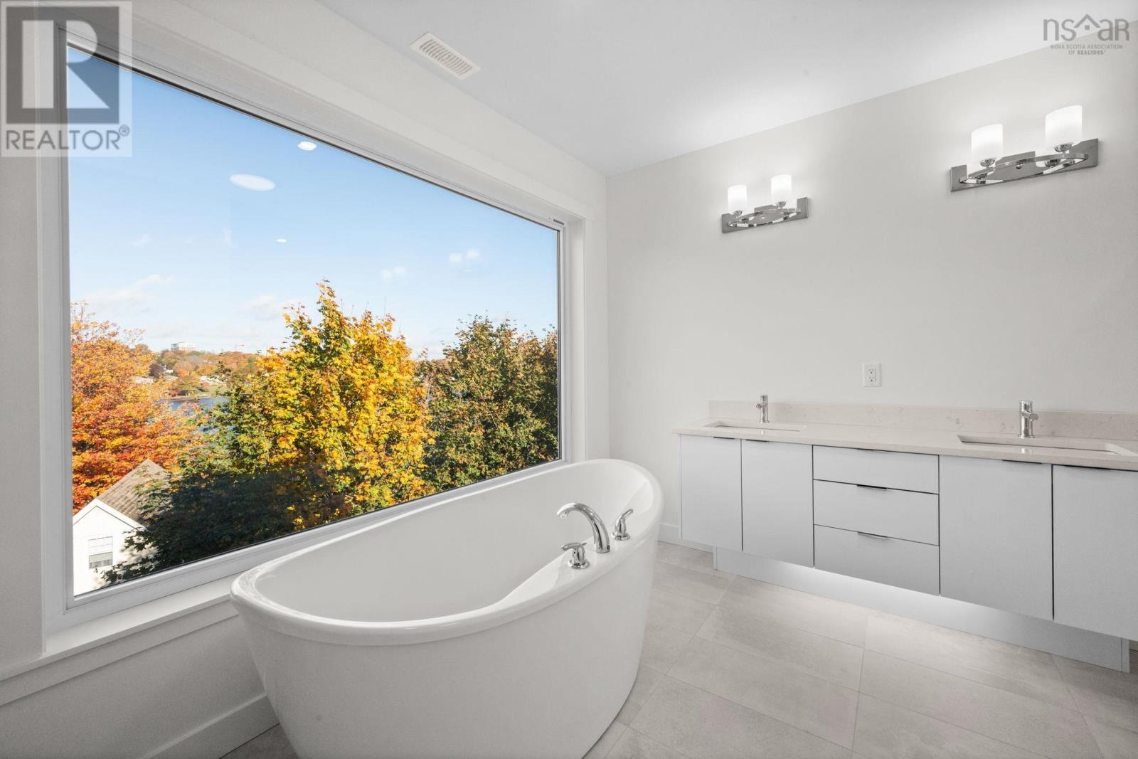 Property 23 of 44 of 71 Sinclair Street