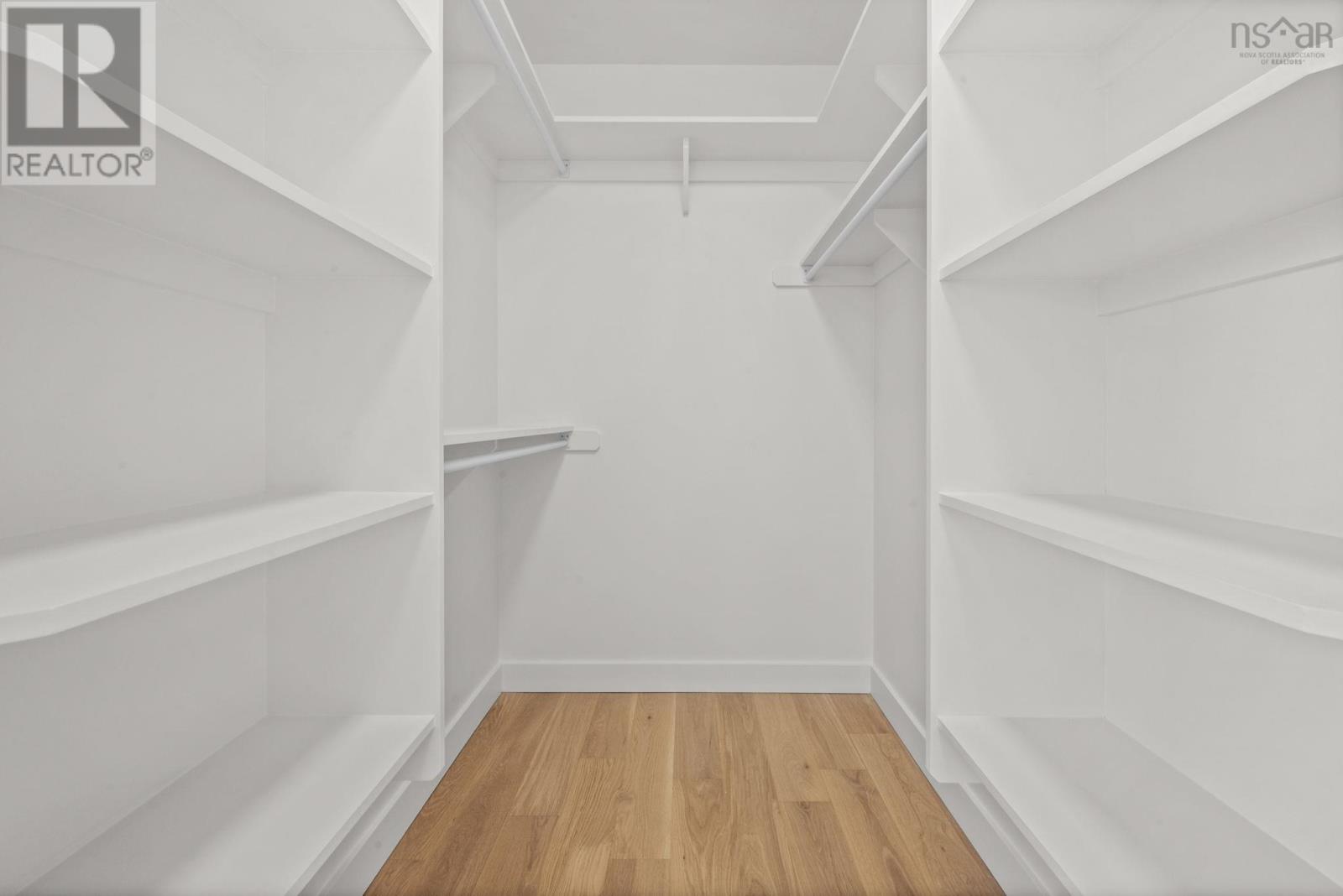 Property 26 of 44 of 71 Sinclair Street