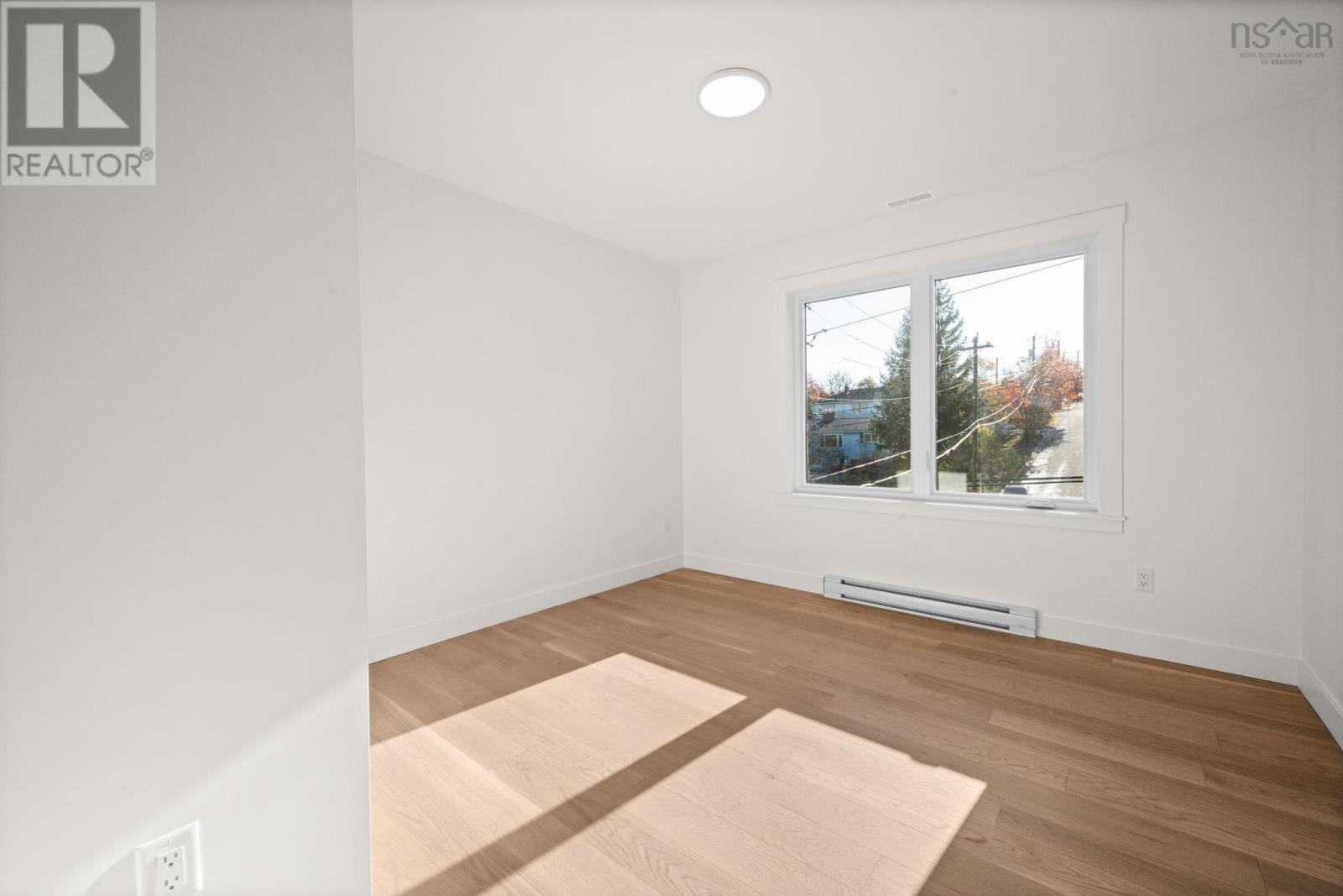 Property 29 of 44 of 71 Sinclair Street