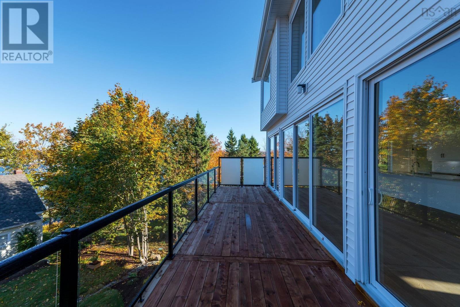 Property 38 of 44 of 71 Sinclair Street