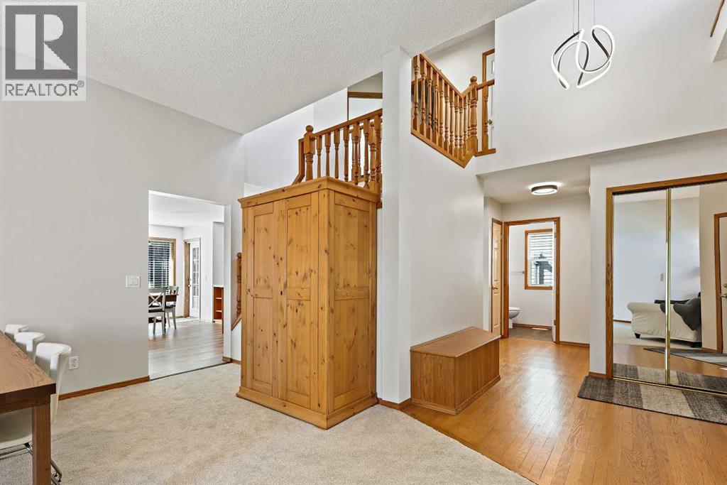 Single Family House for Sale in  Macewan Park View NW MacEwan Glen Calgary 