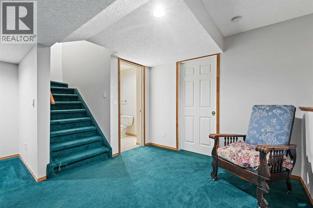 Single Family House for Sale in  Macewan Park View NW MacEwan Glen Calgary 