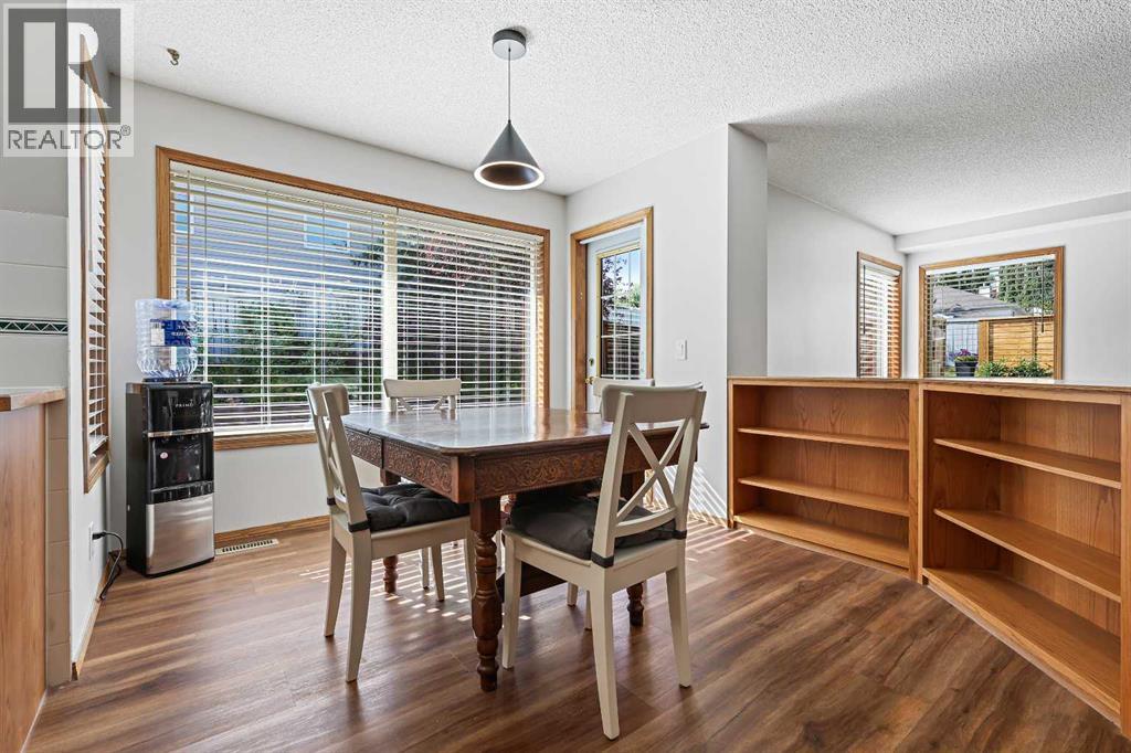 Single Family House for Sale in  Macewan Park View NW MacEwan Glen Calgary 