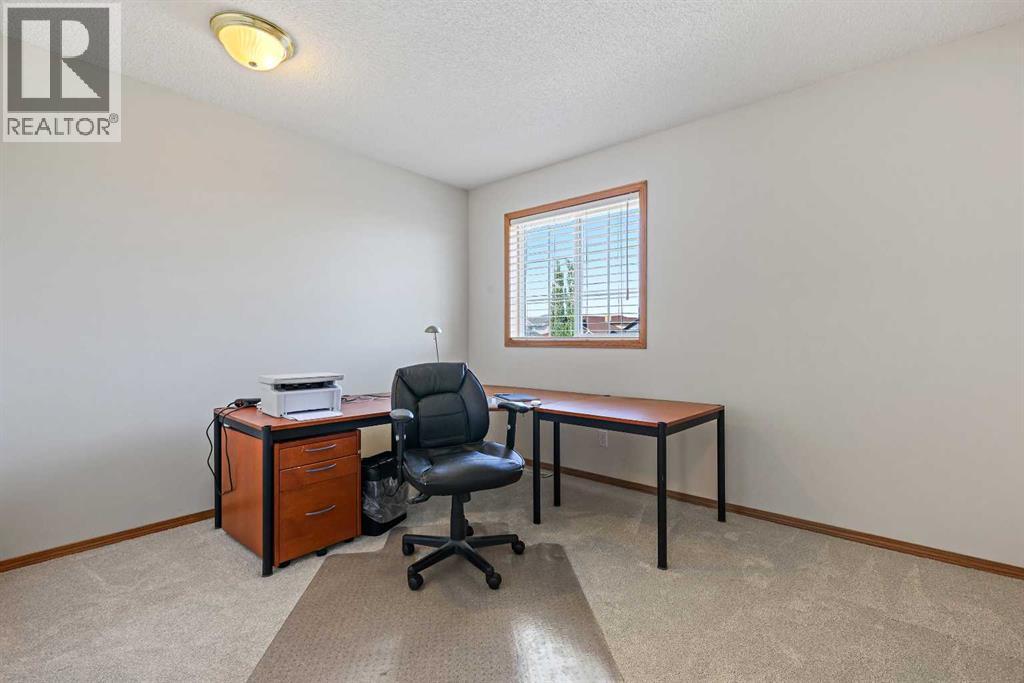 Single Family House for Sale in  Macewan Park View NW MacEwan Glen Calgary 