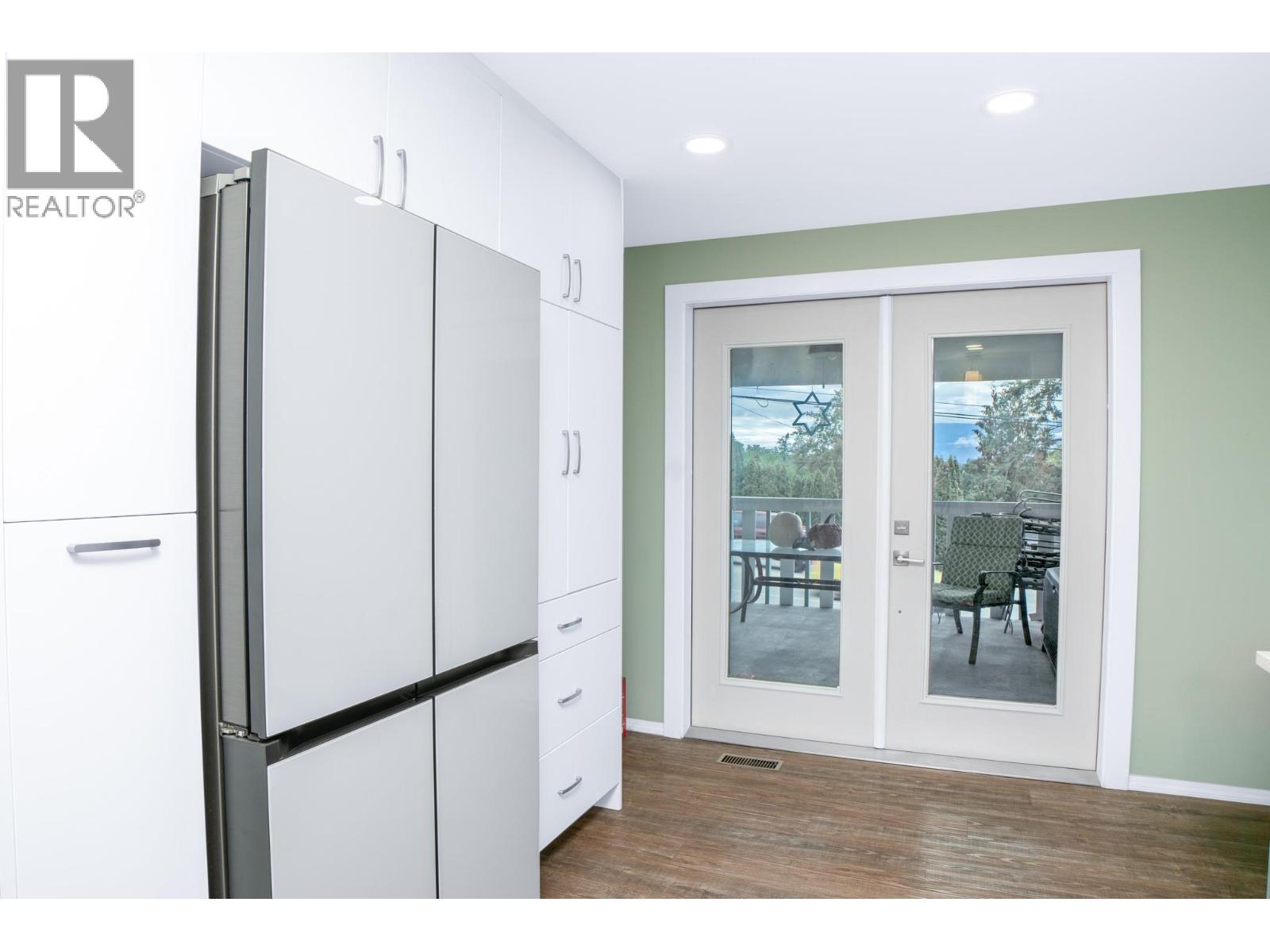 1124 ERICKSON Street, Creston