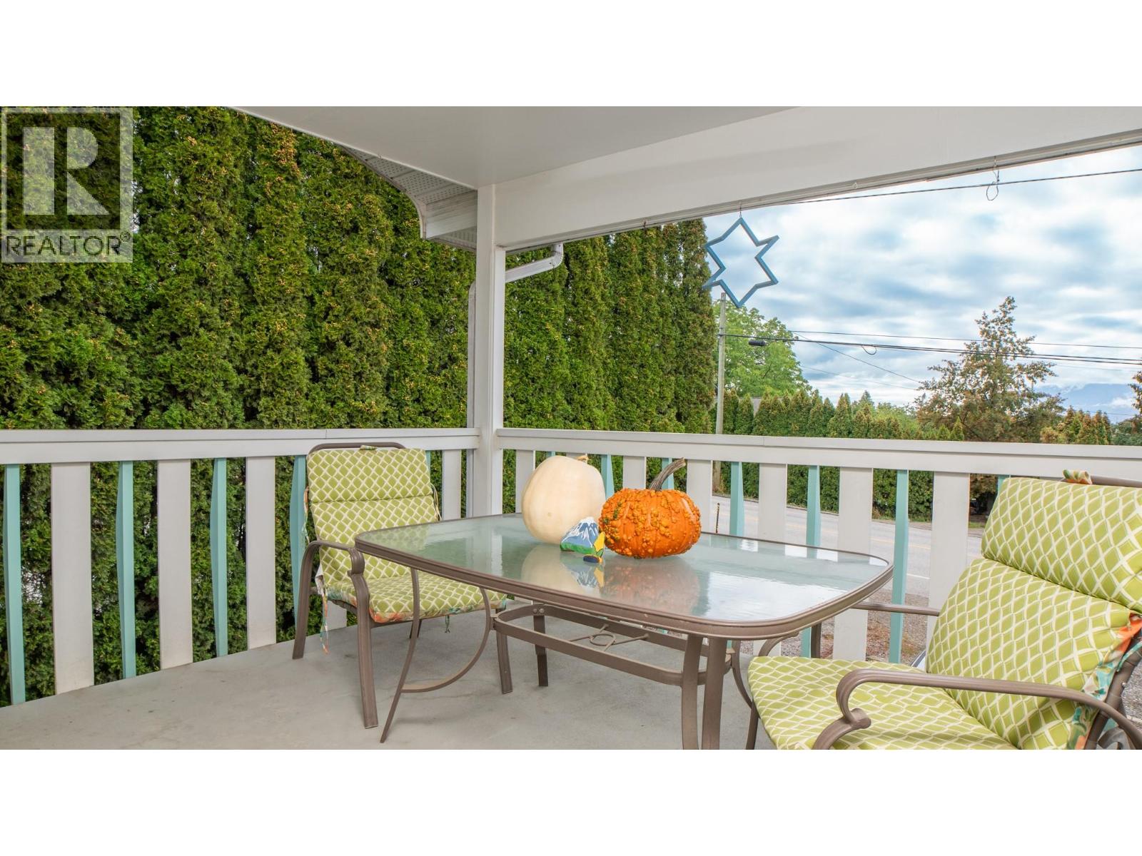 1124 ERICKSON Street, Creston