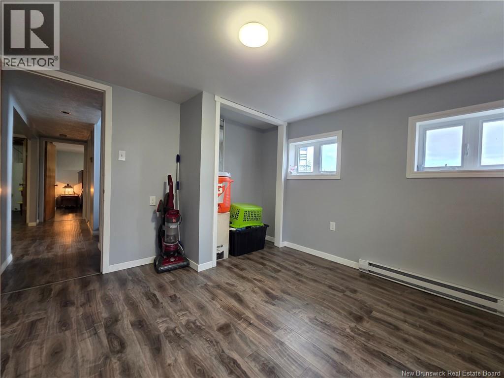 219 VICTORIA STREET - 42