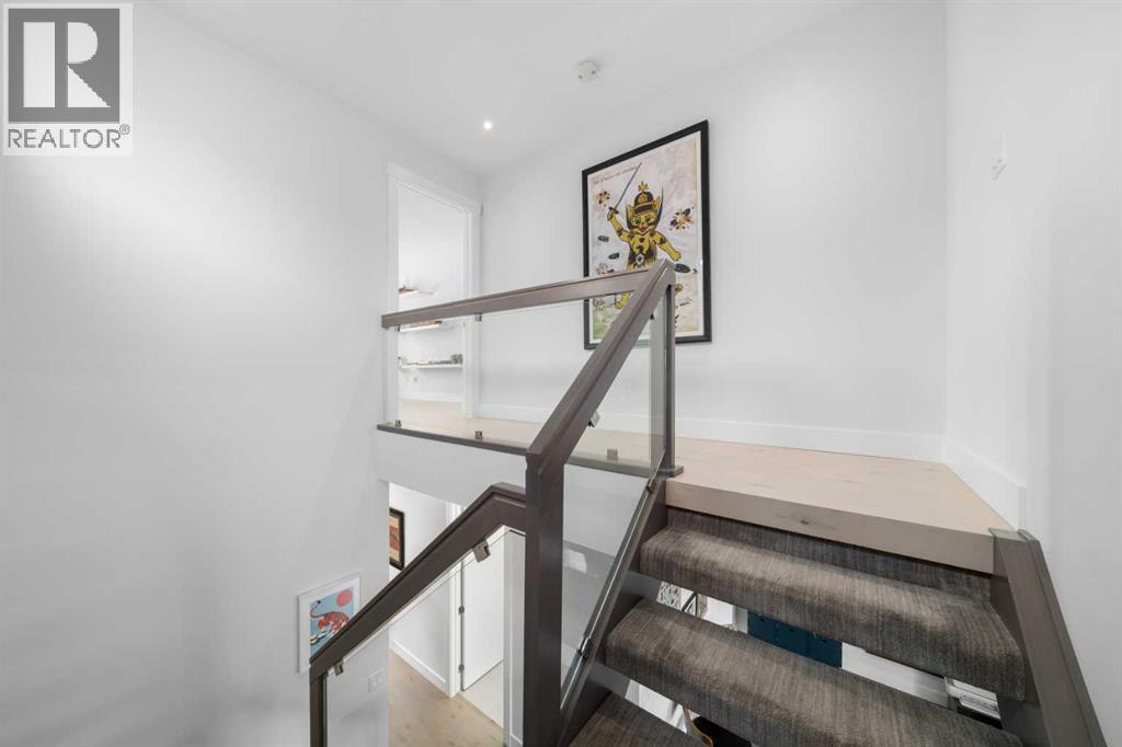 Single Family House for Sale in   Avenue SW Richmond Calgary 