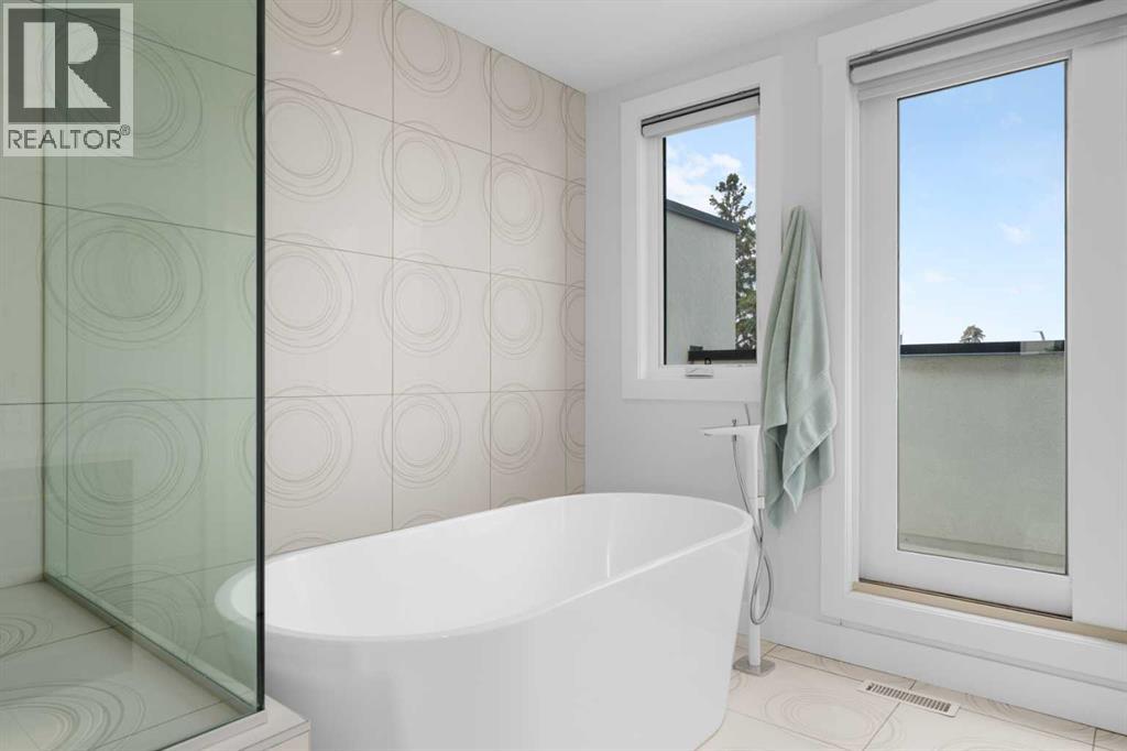 Single Family House for Sale in   Avenue SW Richmond Calgary 