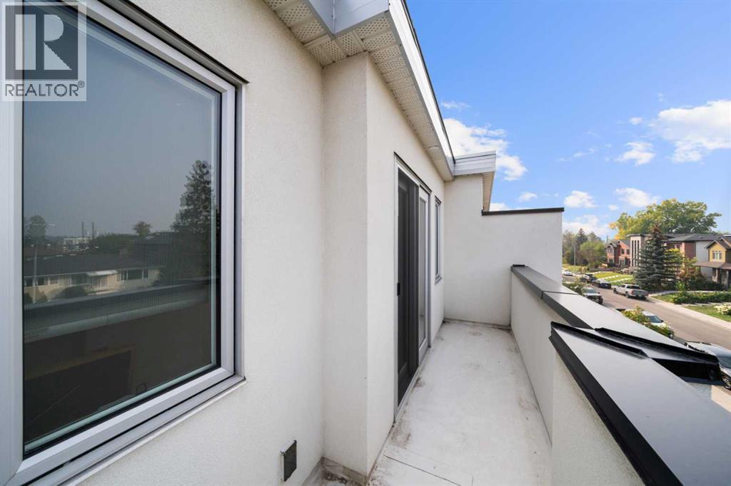 Single Family House for Sale in   Avenue SW Richmond Calgary 