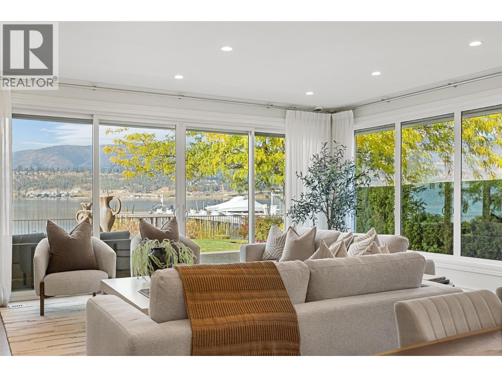 9 2368 Abbott Street, Kelowna