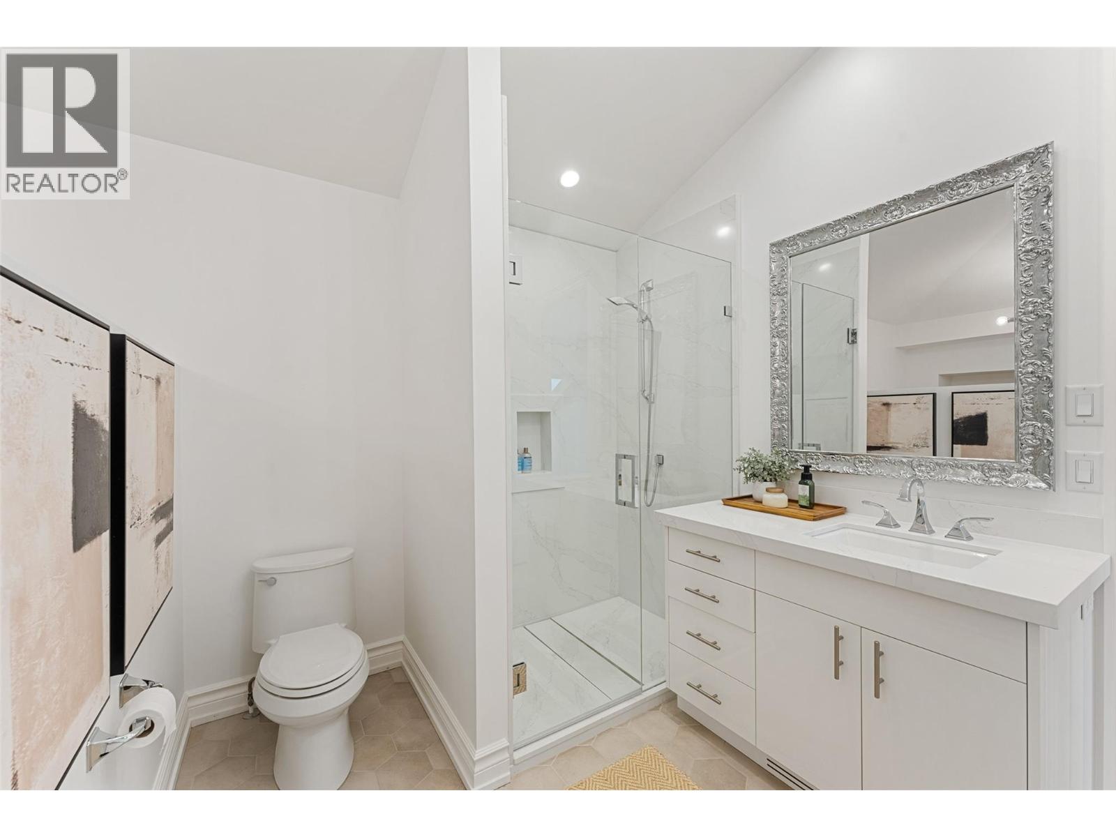 9 2368 Abbott Street, Kelowna