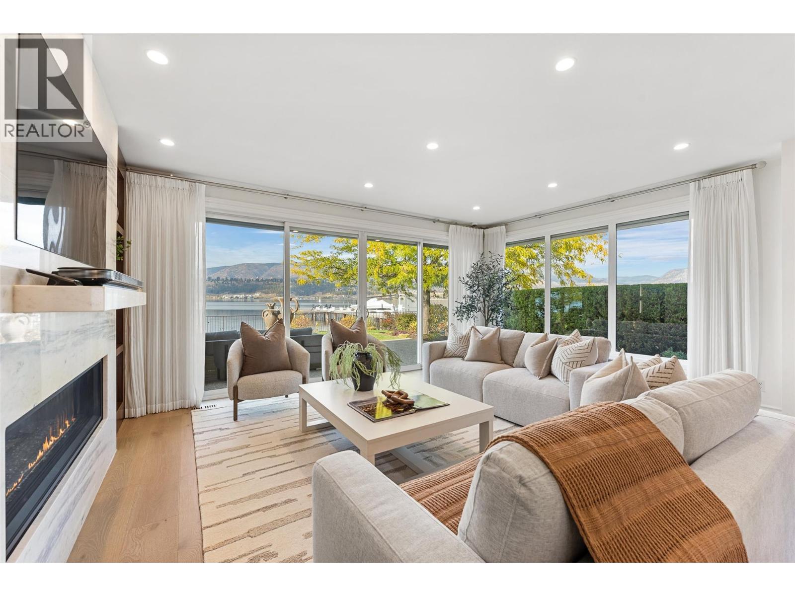 9 2368 Abbott Street, Kelowna