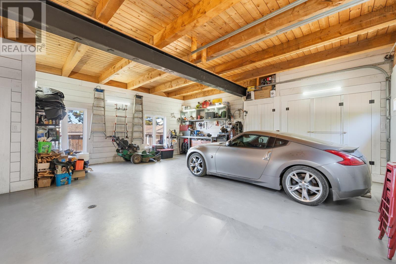 Property 33 of 45 of 141/143 Timberland Road