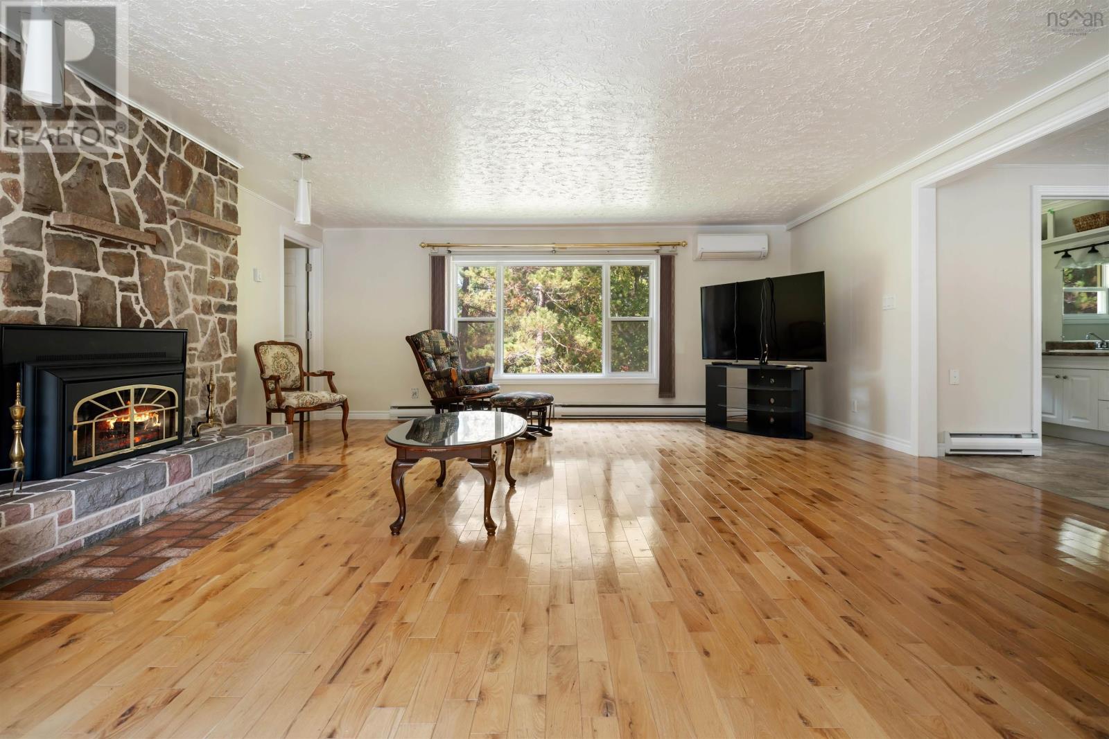 Property 17 of 45 of 34 Palmer Lake Drive