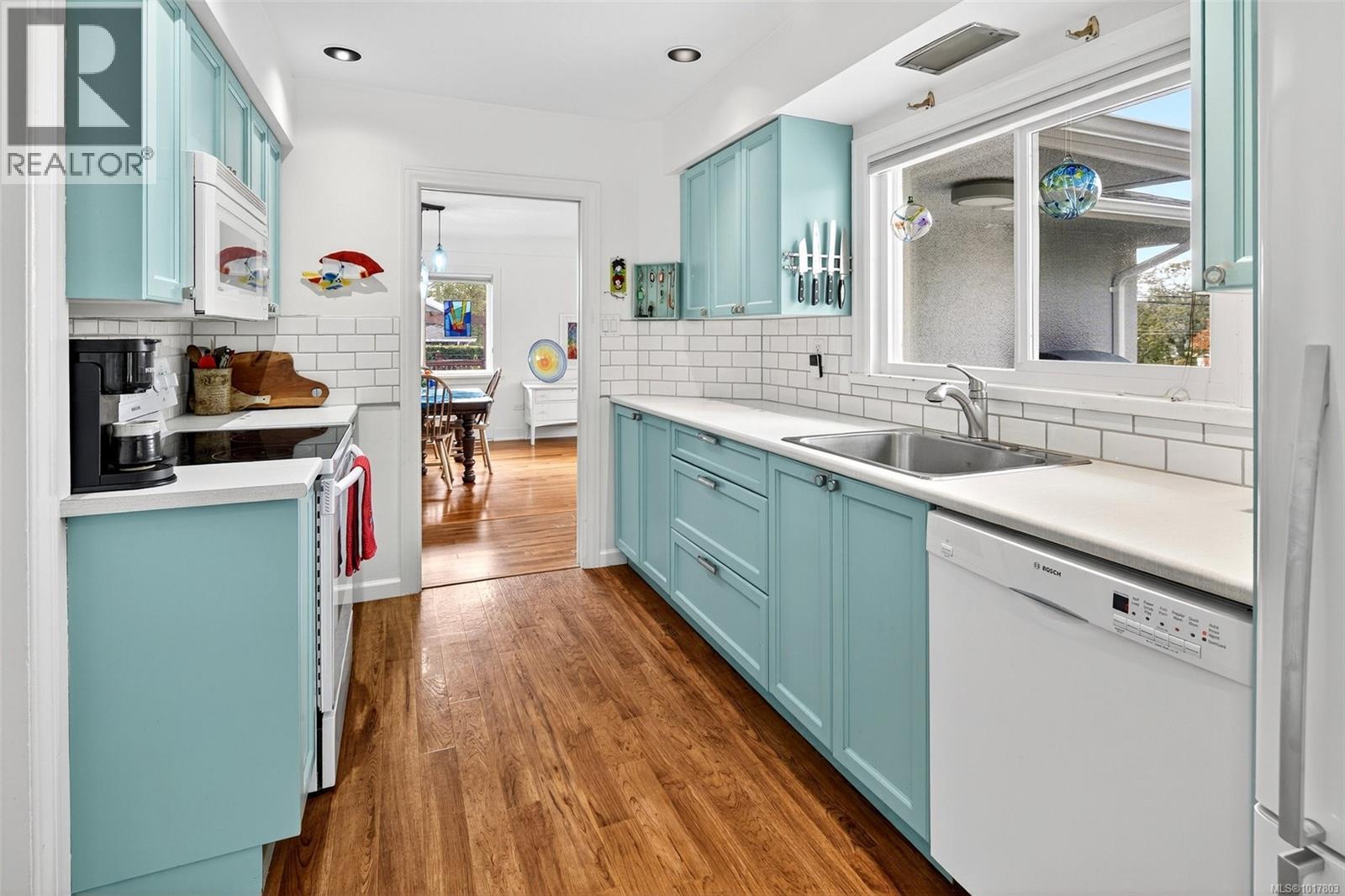  2783 Murray Drive, Saanich