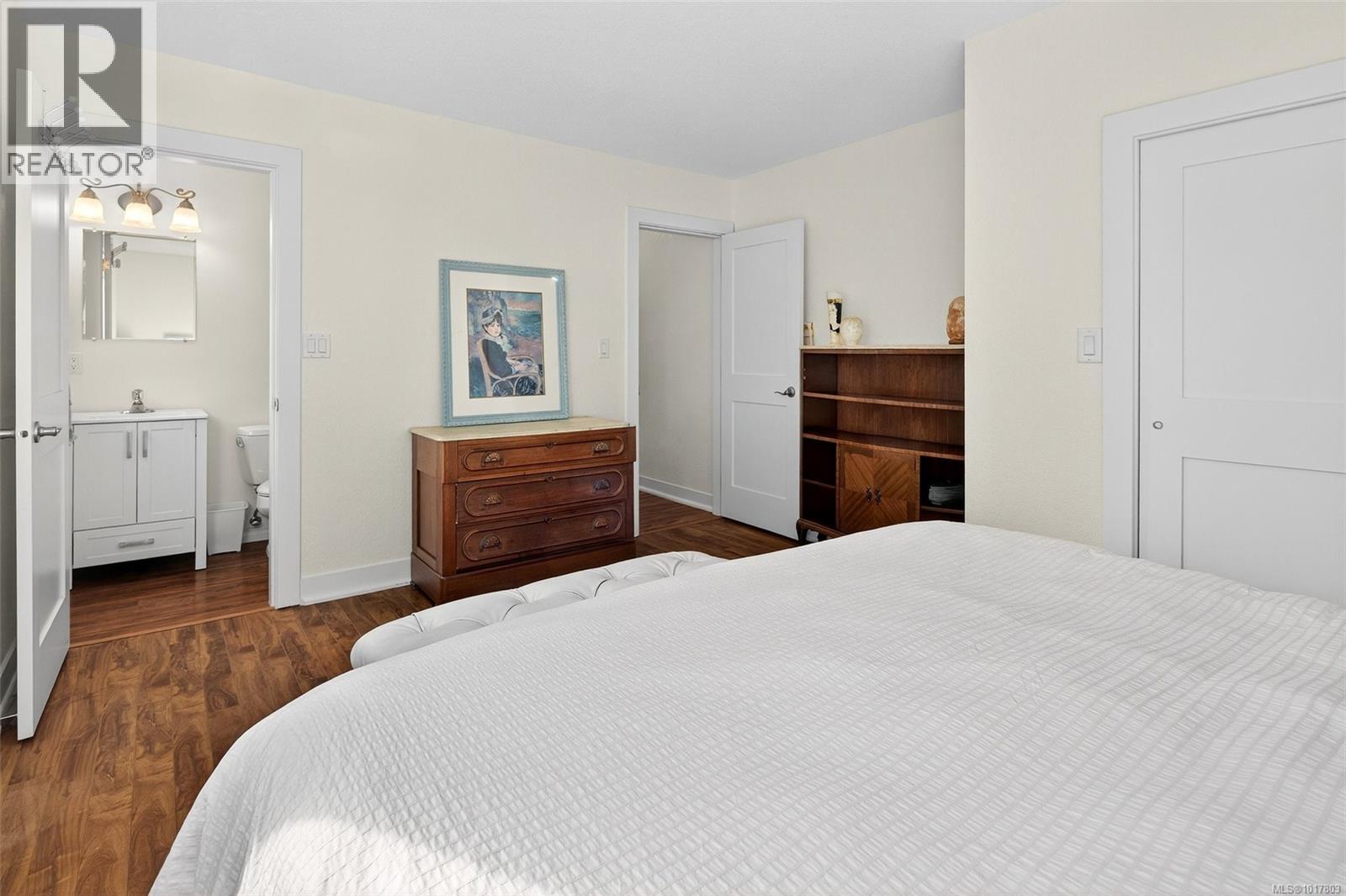  2783 Murray Drive, Saanich