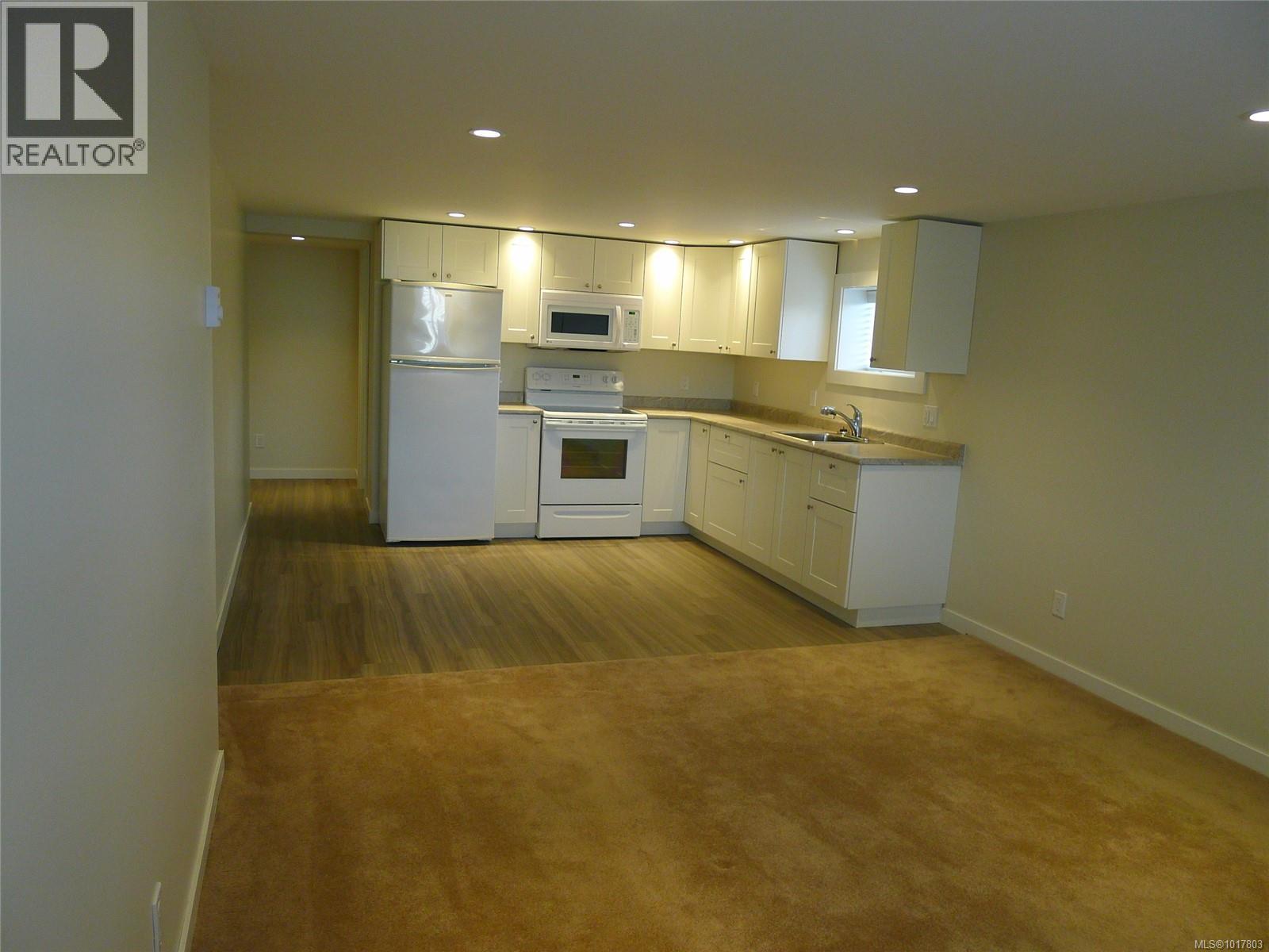  2783 Murray Drive, Saanich