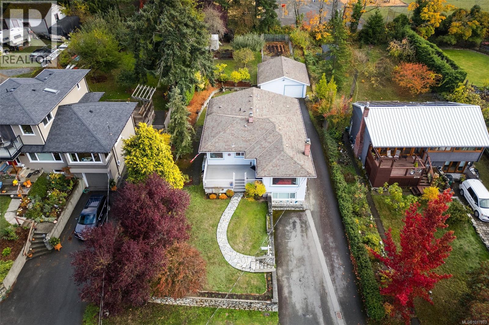  2783 Murray Drive, Saanich