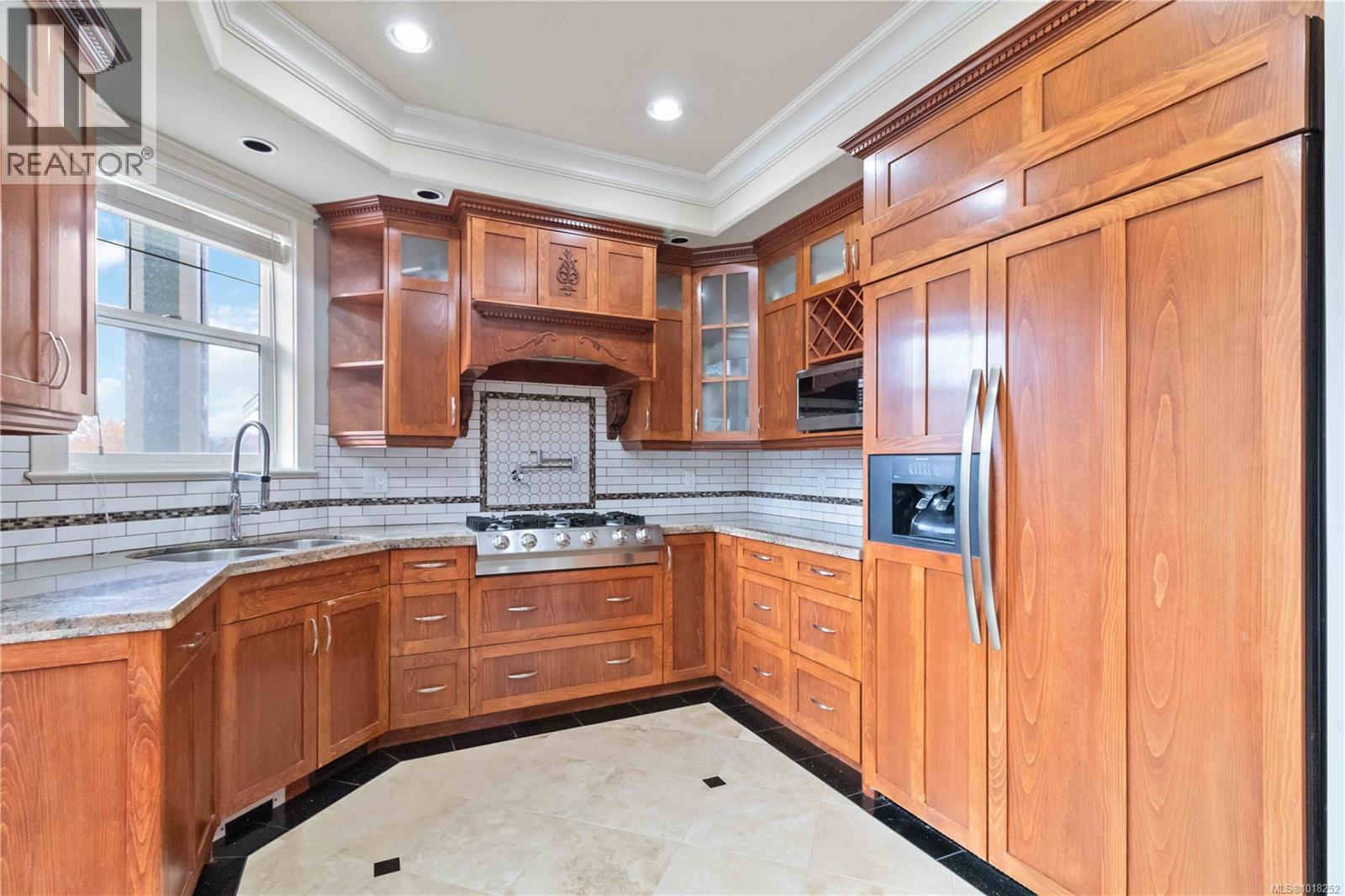  1287 Eston Place, Langford