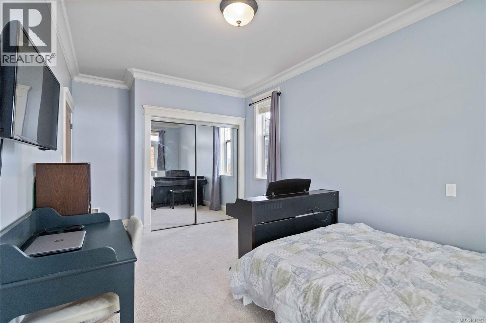  1287 Eston Place, Langford