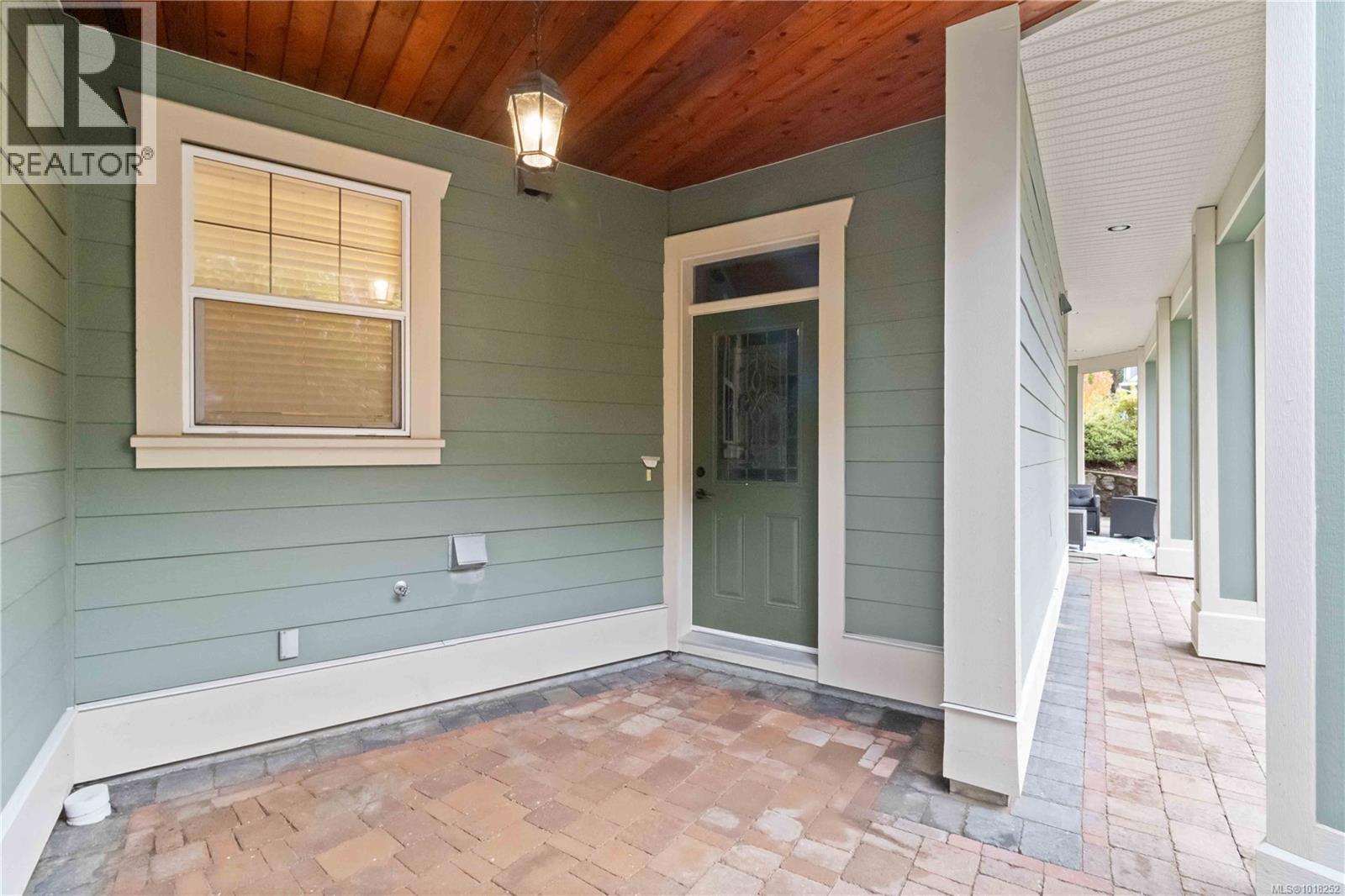  1287 Eston Place, Langford