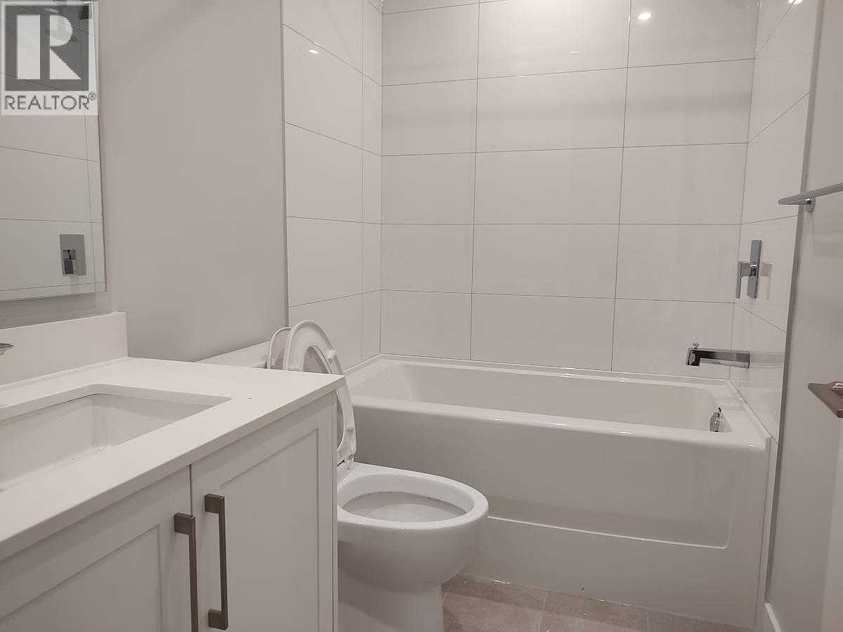 304 1930 STARLING DRIVE, Tsawwassen