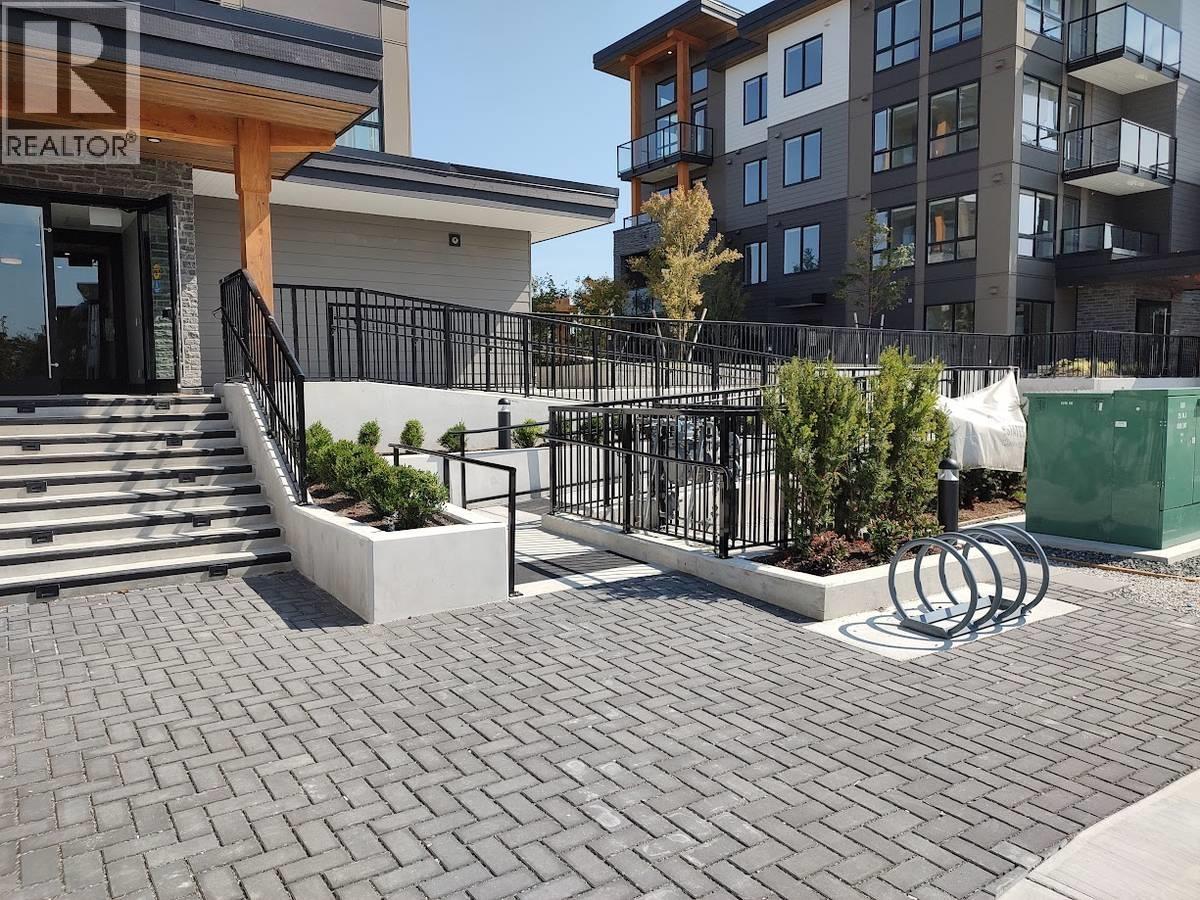 304 1930 STARLING DRIVE, Tsawwassen