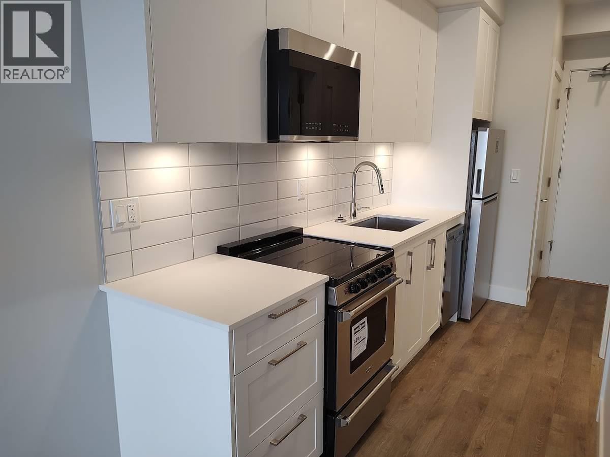 304 1930 STARLING DRIVE, Tsawwassen