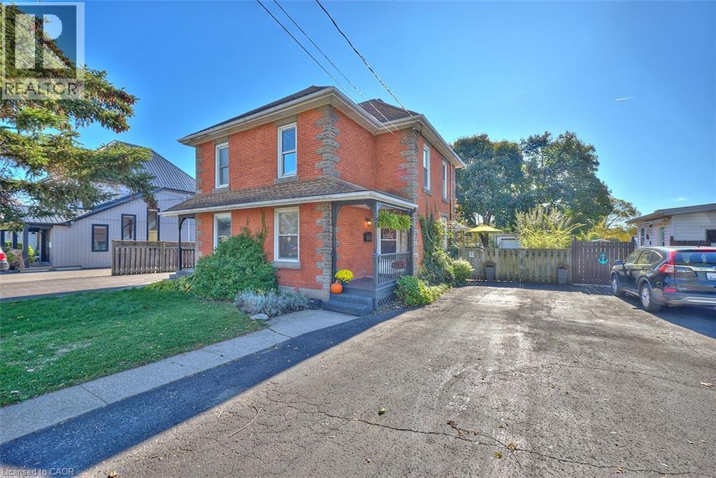 312 CLARENCE Street
