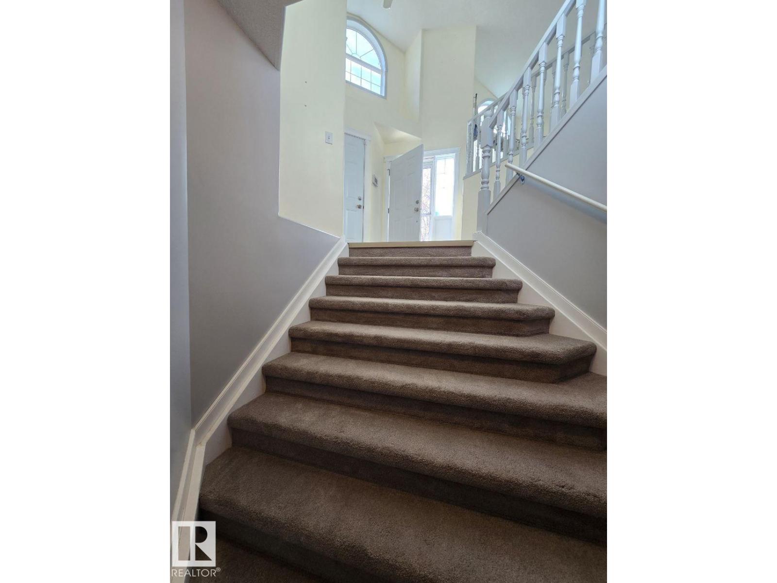 13904 162 AV NW, Edmonton