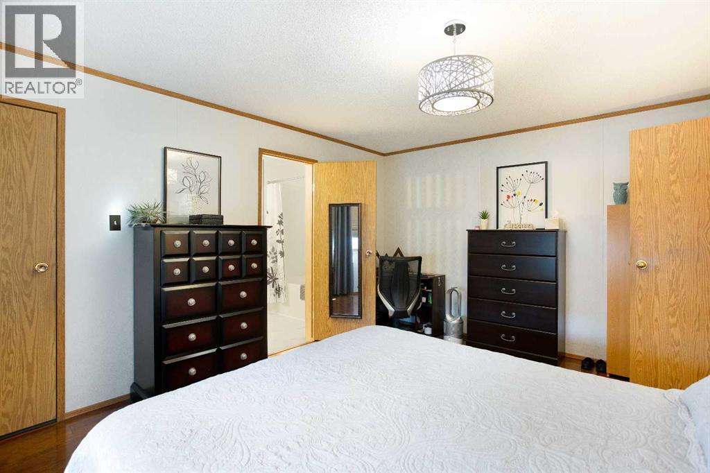 Single Family House Mobile Home for Sale in   Arbour Lake Road NW Arbour Lake Calgary 