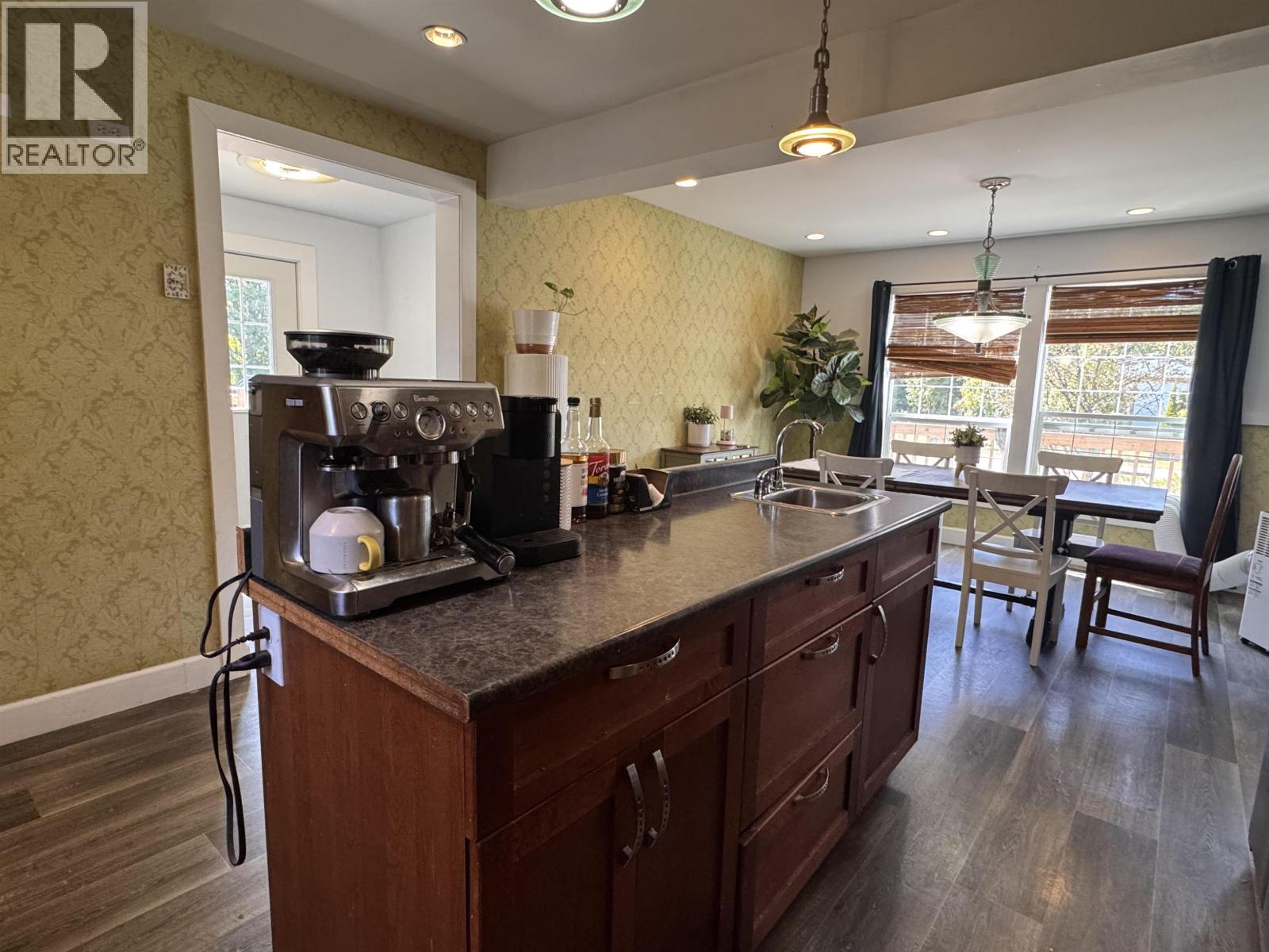 2630 CLARK Street, Terrace