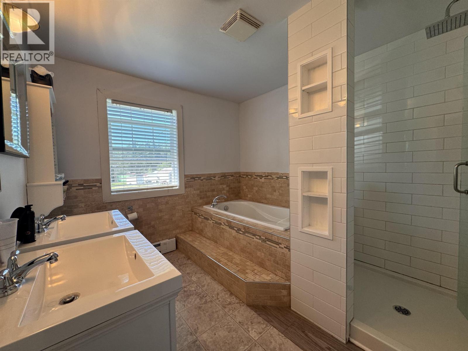 2630 CLARK Street, Terrace