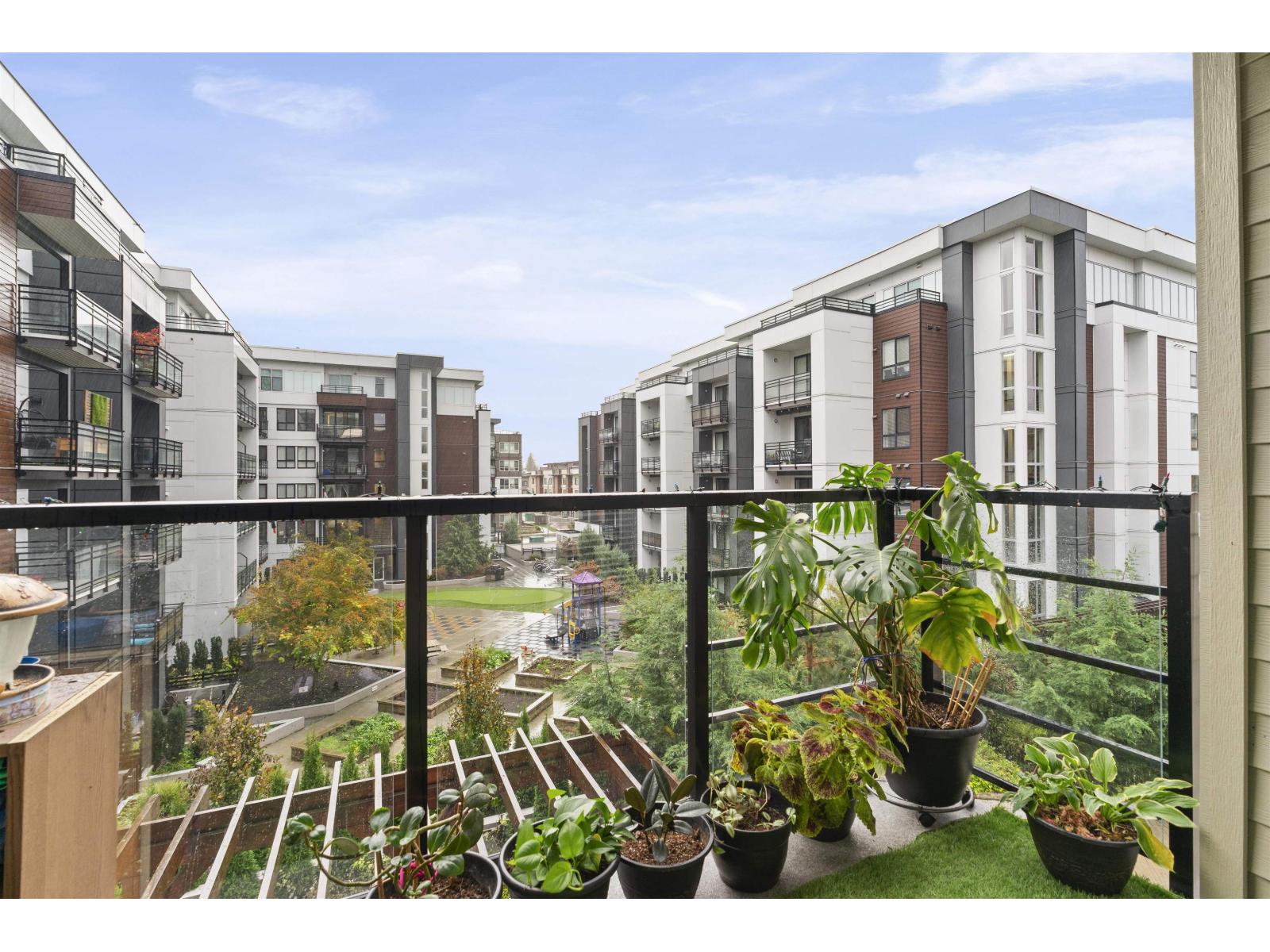 306 7809 209 STREET, Langley