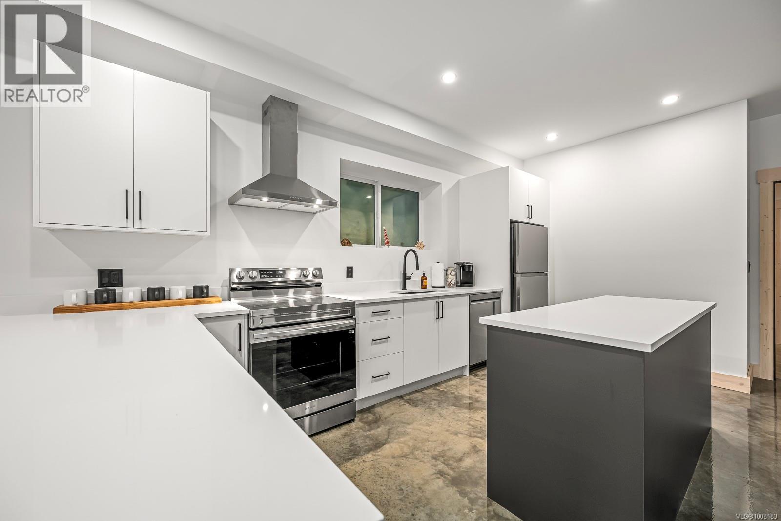 455 ARROWSMITH Ridge, Courtenay