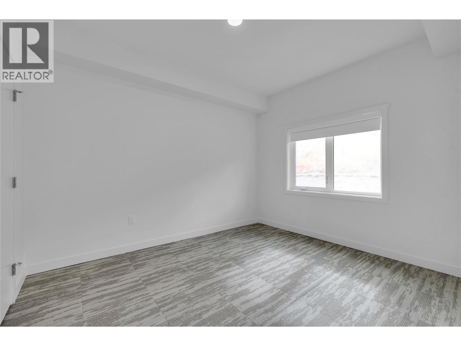 118 1057 Frost Road, Kelowna