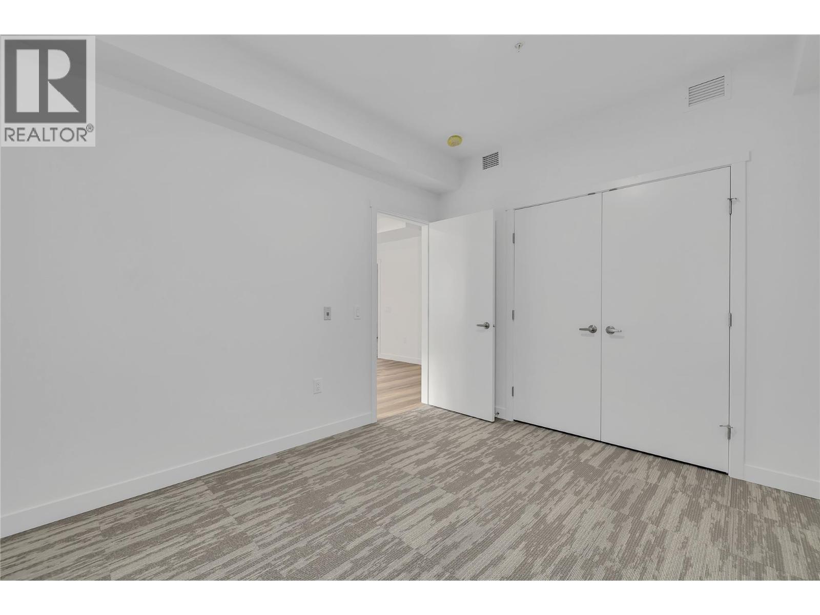 118 1057 Frost Road, Kelowna