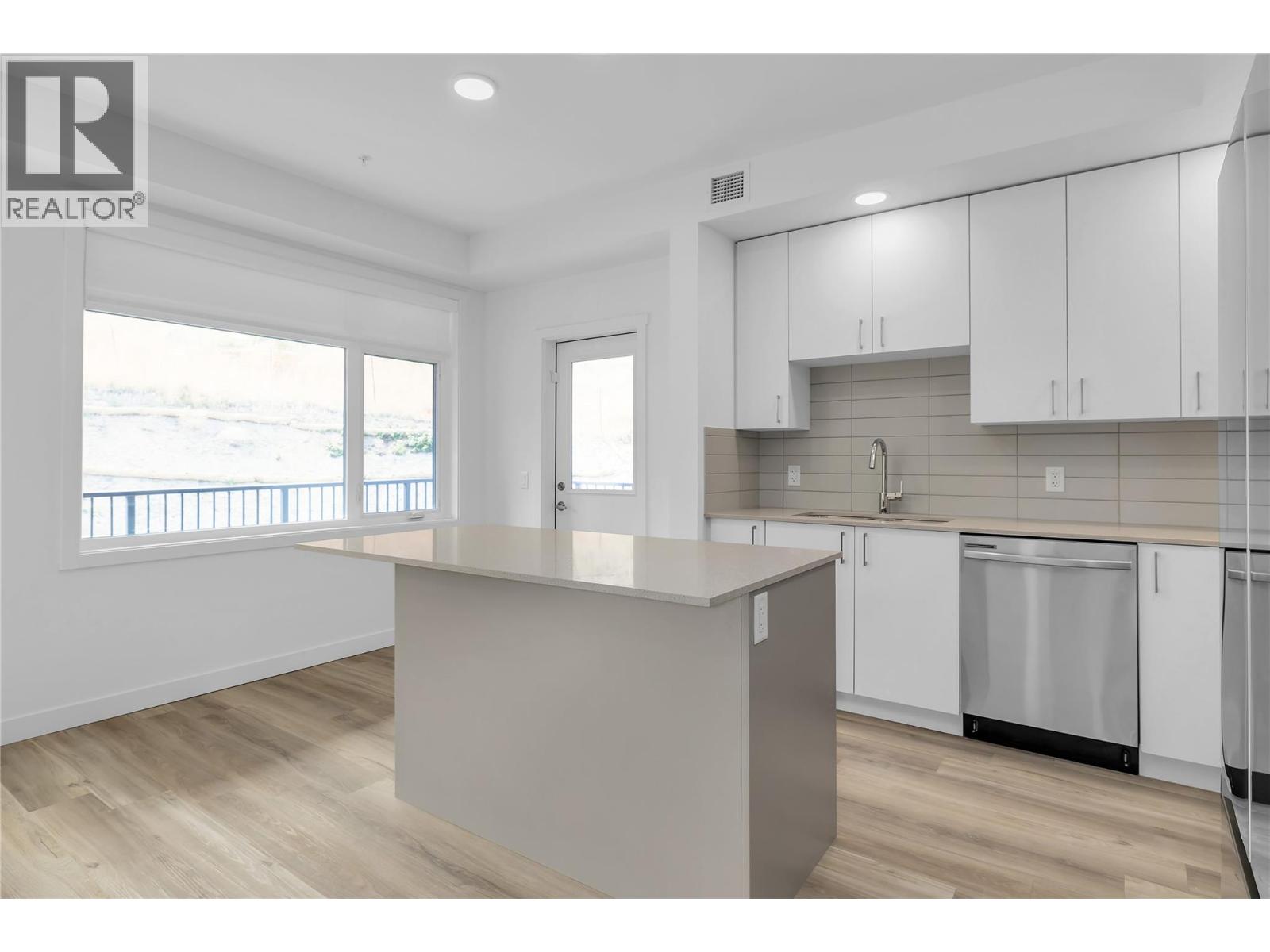 118 1057 Frost Road, Kelowna