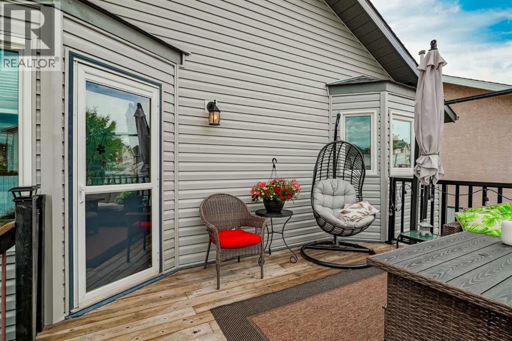 Single Family House 3 Level for Sale in  Harvest Glen Rise NE Harvest Hills Calgary 