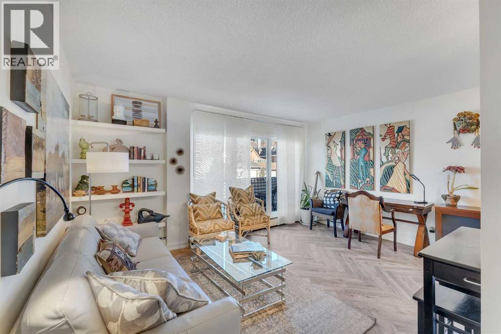 Single Family House for Sale in    Avenue SW Sunalta Calgary 