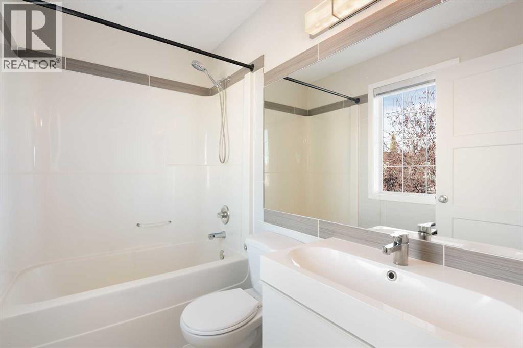 Single Family House for Sale in  Tuscany Ridge Heights NW Tuscany Calgary 