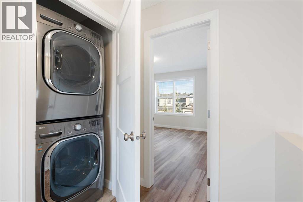 Single Family House for Sale in  Tuscany Ridge Heights NW Tuscany Calgary 