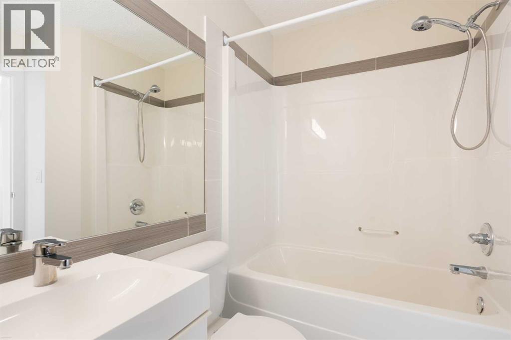 Single Family House for Sale in  Tuscany Ridge Heights NW Tuscany Calgary 