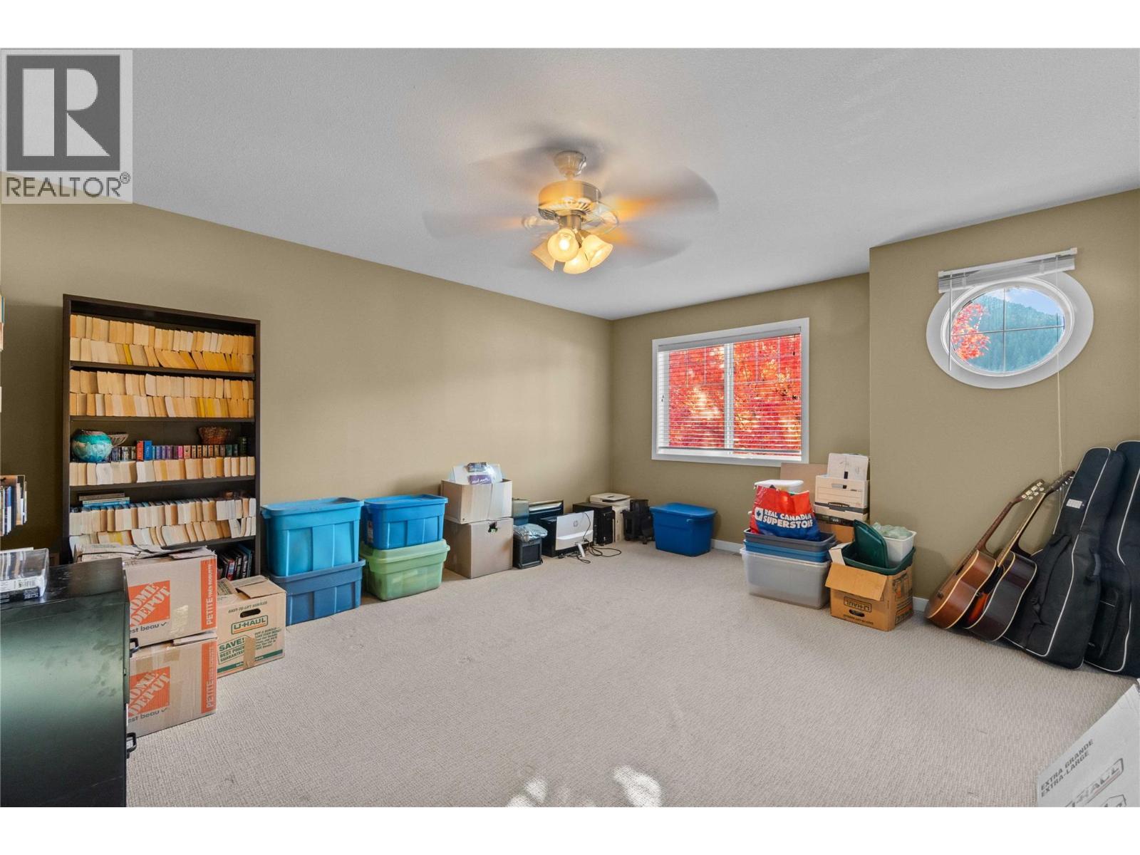 124 222 Martin Street, Sicamous