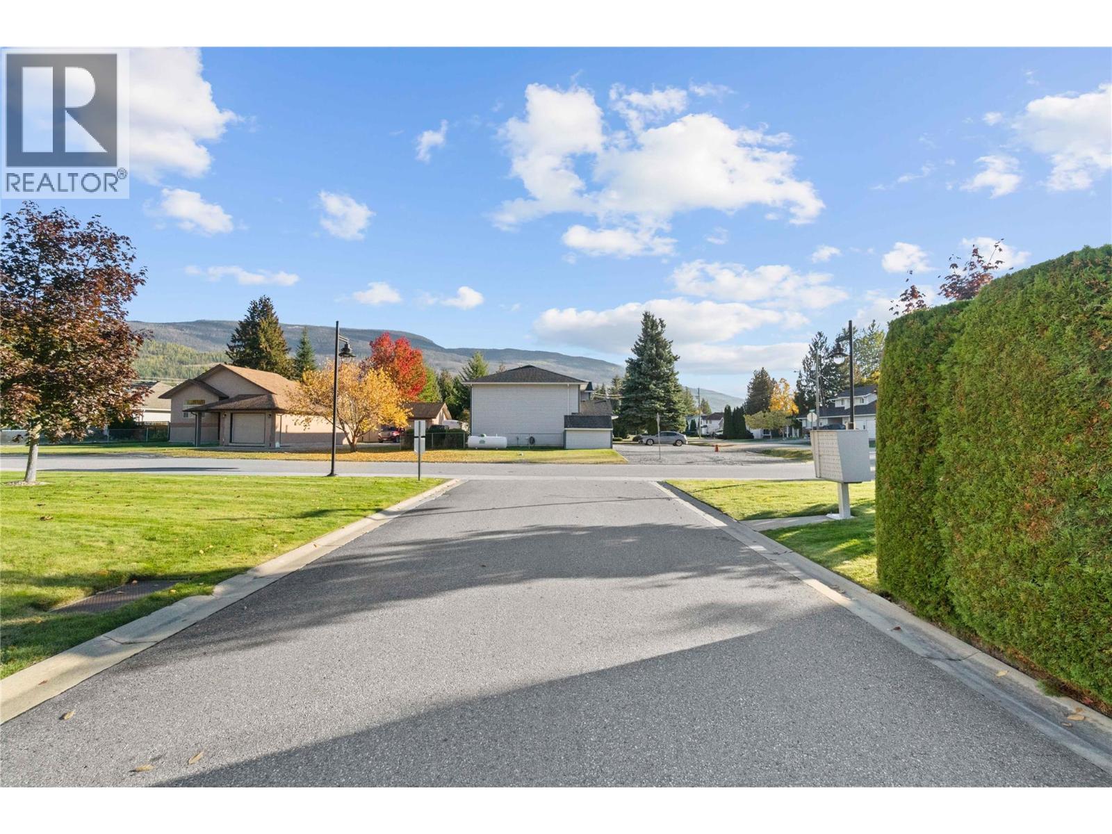 124 222 Martin Street, Sicamous