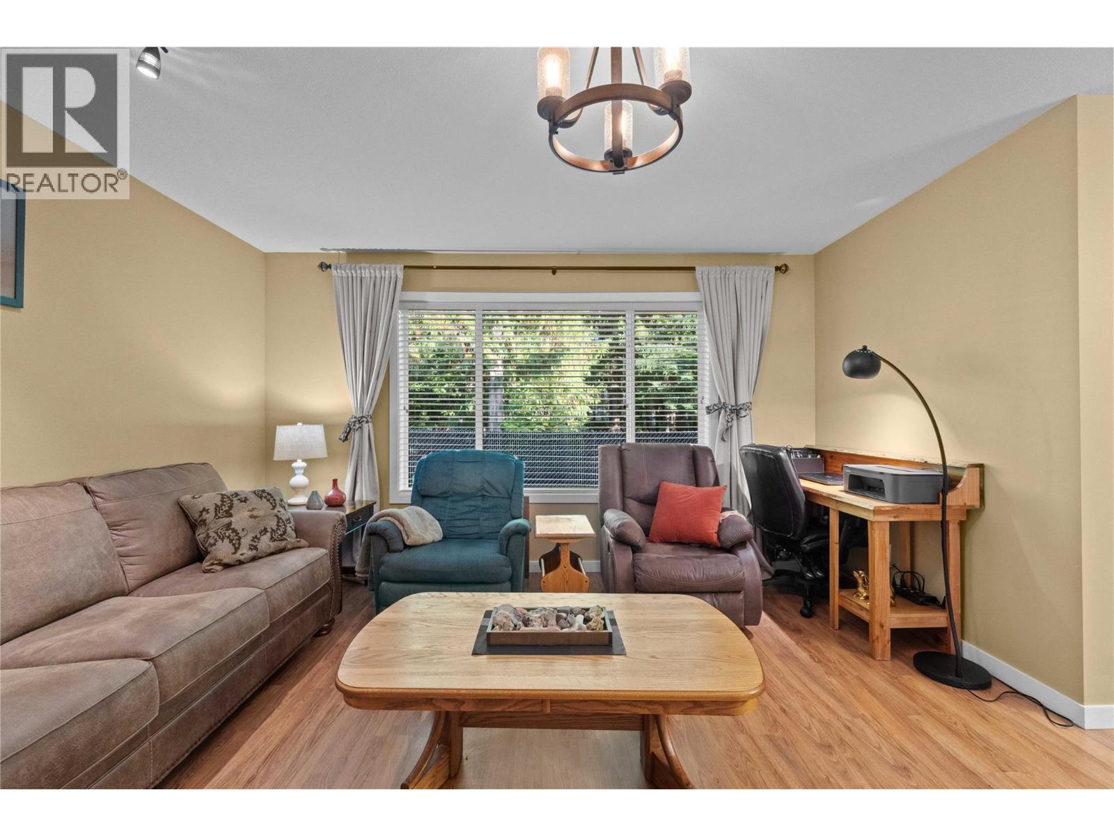 124 222 Martin Street, Sicamous