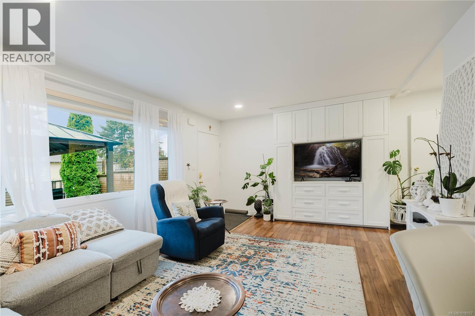 #3 740 WILSON ST - 5