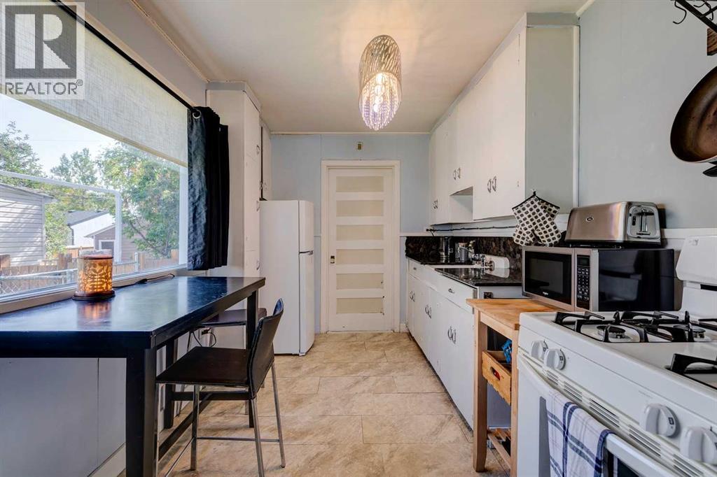 Single Family House Bungalow for Sale in   Avenue NW Capitol Hill Calgary 